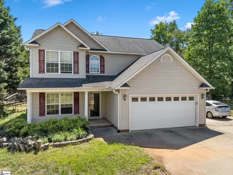 532 Tut Ct, Woodruff, SC 29388
