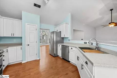 Kitchen - 110 Hickory Run Dr, Easley, SC 29642 photo 2 of 3