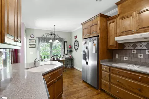 Kitchen - 181 Lake Dr, Greer, SC 29651 photo 1 of 3