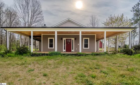 9524 Old White Horse Rd, Greenville, SC 29617