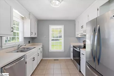 Kitchen - 207 E Celestial Dr, Greer, SC 29651 photo 1 of 1