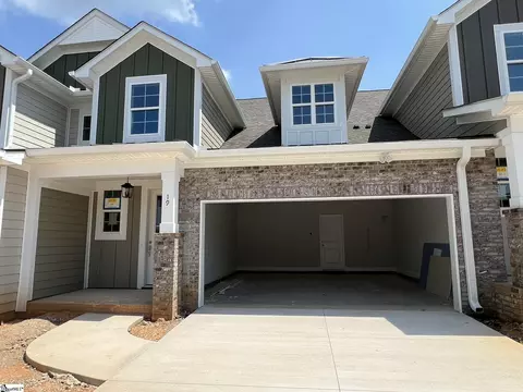 19 Hasbrook Ln, Greenville, SC 29607