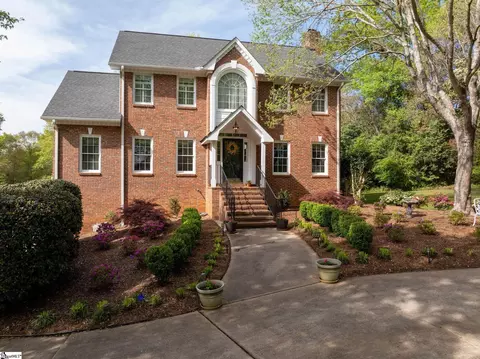 Exterior - 528 Riveredge Ct, Moore, SC 29369 photo 2 of 10