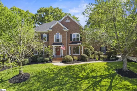 212 River Walk Dr, Simpsonville, SC 29681