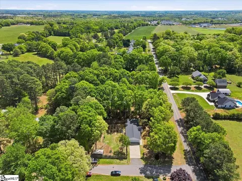 View/Area - 501 Hickory Ln, Pendleton, SC 29670 photo 4 of 5