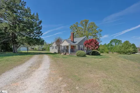 4132 Jordan Rd, Greer, SC 29651