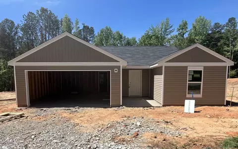 104 Heatherwood Dr, Gray Court, SC 29645