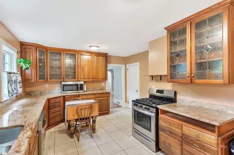 Kitchen - 25 Central Ave, Honea Path, SC 29654 photo 4 of 4