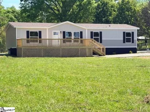 522 Burton Creekside Rd, Waterloo, SC 29384