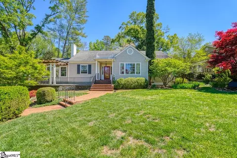 640 Crystal Dr, Spartanburg, SC 29302