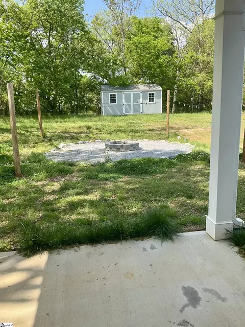 Exterior - 105 Dacus St, Williamston, SC 29697 photo 5 of 7
