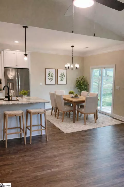 Dining - 105 Dacus St, Williamston, SC 29697 photo 1 of 1