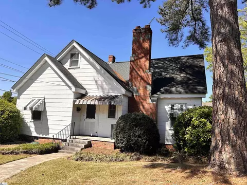 116 W Centennial St, Clinton, SC 29325