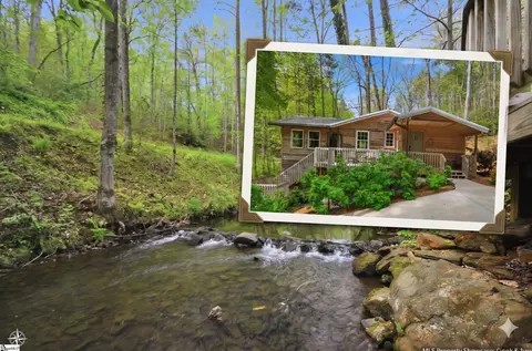 200 Smokey Haze Rd, Pickens, SC 29671