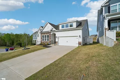 432 Jack Hunter Pl, Woodruff, SC 29388