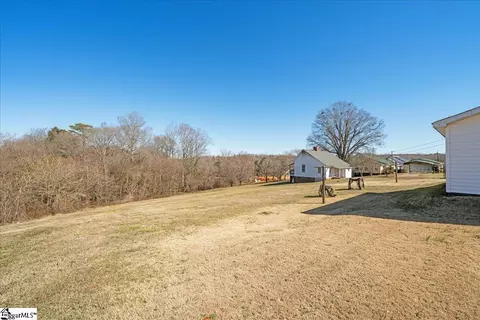 Exterior - 6 Fuller St, Pelzer, SC 29669 photo 3 of 9