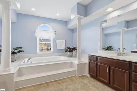 Bath - 103 Annenberg Ln, Easley, SC 29642 photo 1 of 4