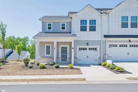 12 Sparrow Ln, Greenville, SC 29607