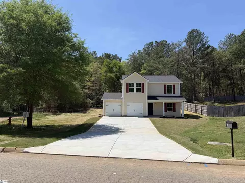 101 Malibu Rd, Liberty, SC 29657