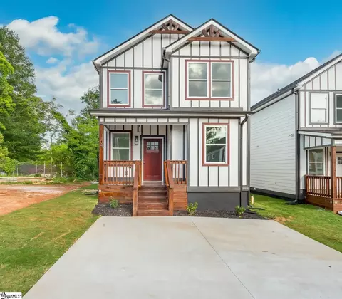 109 Taylor St, Greenville, SC 29601