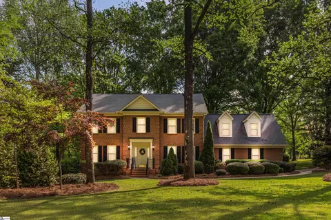 104 Shadowcreek Ct, Simpsonville, SC 29681