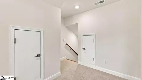 Entry Way - 701 Hidden Creek Ct, Seneca, SC 29678 photo 7 of 8