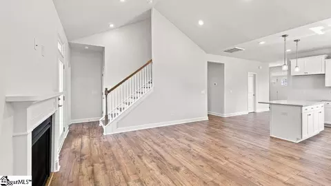 Living - 701 Hidden Creek Ct, Seneca, SC 29678 photo 3 of 3