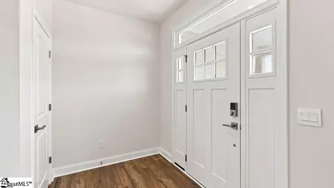 Entry Way - 701 Hidden Creek Ct, Seneca, SC 29678 photo 3 of 8