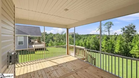 Exterior - 701 Hidden Creek Ct, Seneca, SC 29678 photo 4 of 7