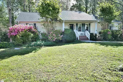 125 Fleetwood Dr, Liberty, SC 29657