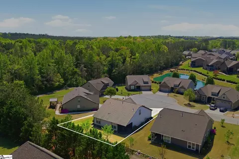 View/Area - 107 Silo Aly, Seneca, SC 29672 photo 1 of 8