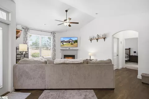 Entry Way - 107 Silo Aly, Seneca, SC 29672 photo 1 of 3
