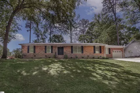 118 Sabra Dr, Easley, SC 29642