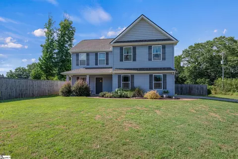 139 N Lakeview Dr, Duncan, SC 29334