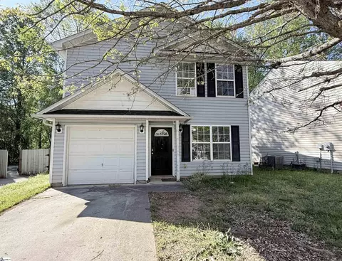 88 Birdsong Ln, Taylors, SC 29687