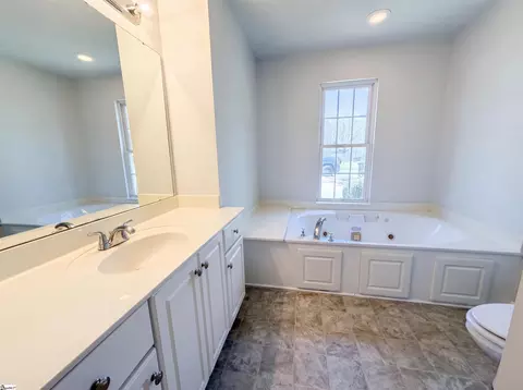 Bath - 315 Springfield Cir, Easley, SC 29642 photo 1 of 3