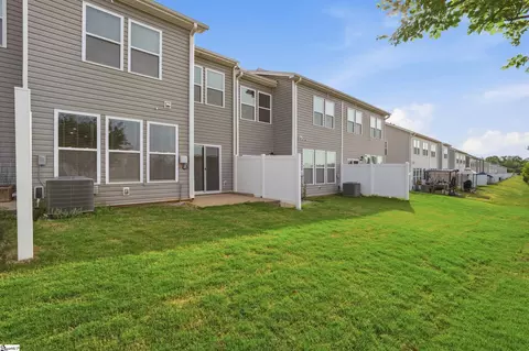 Exterior - 6 Planters Pl, Greer, SC 29650 photo 5 of 9