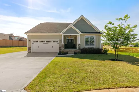 791 Amherst Glen Dr, Greer, SC 29651