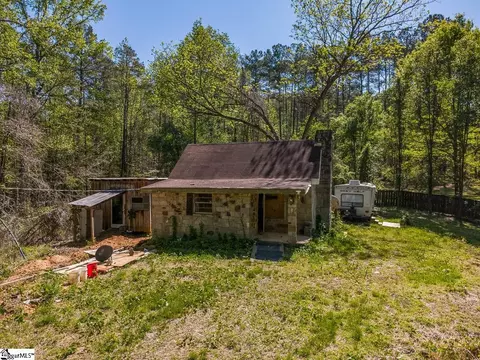 208 Gin Shoals Rd, Six Mile, SC 29682