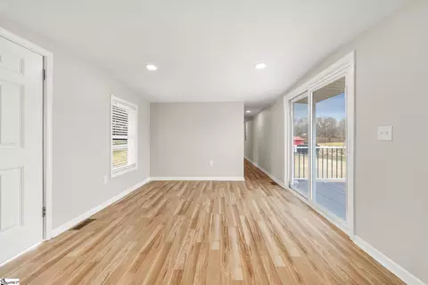 139 Davis Rd, Easley, SC 29640 photo 18