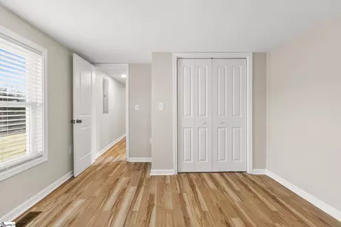 139 Davis Rd, Easley, SC 29640 photo 5