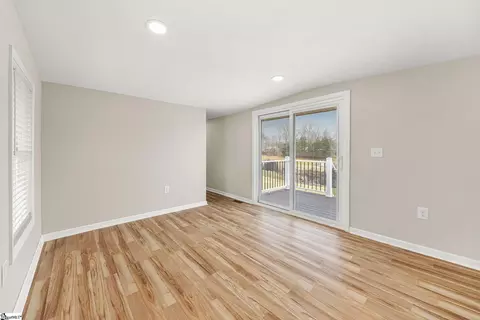 139 Davis Rd, Easley, SC 29640 photo 19