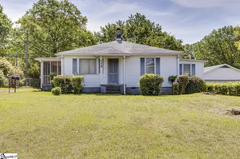 115 Prosperity Ave, Greenville, SC 29605