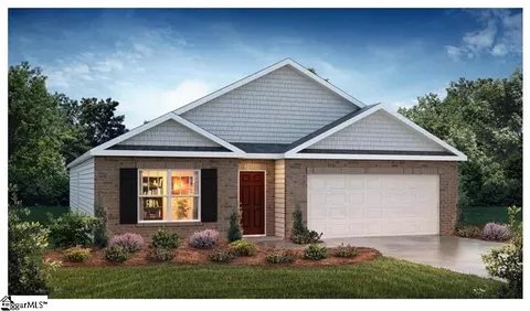 118 Cades Cove Dr, Greenwood, SC 29646