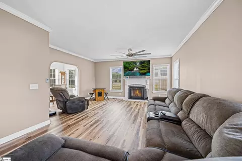 114 Smith Street Ext, Ware Shoals, SC 29692 photo 12