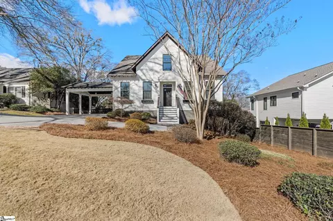 425 E Faris Rd, Greenville, SC 29605