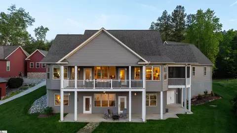 110 Clearview Dr, Abbeville, SC 29620