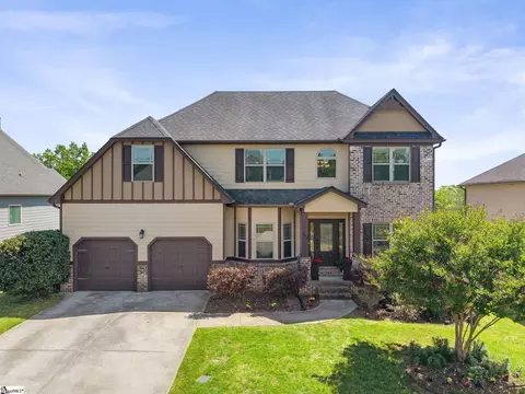 108 Dillard Creek Ct, Greer, SC 29651