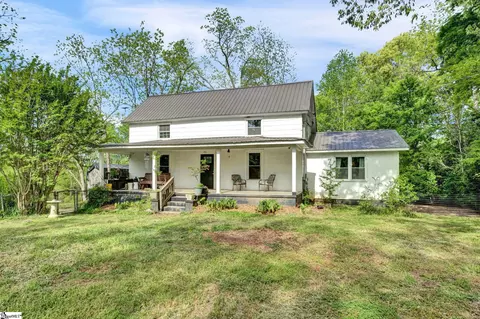 106 Weathers Dr, Fountain Inn, SC 29644