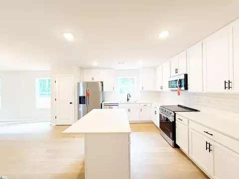 Kitchen - 603 S Mountainview Rd #LOT 1, Greer, SC 29651 photo 1 of 4